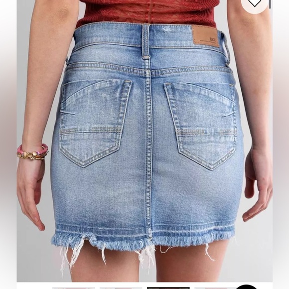 BKE Frayed Denim Stretch Skirt Size Large - Picture 2 of 5